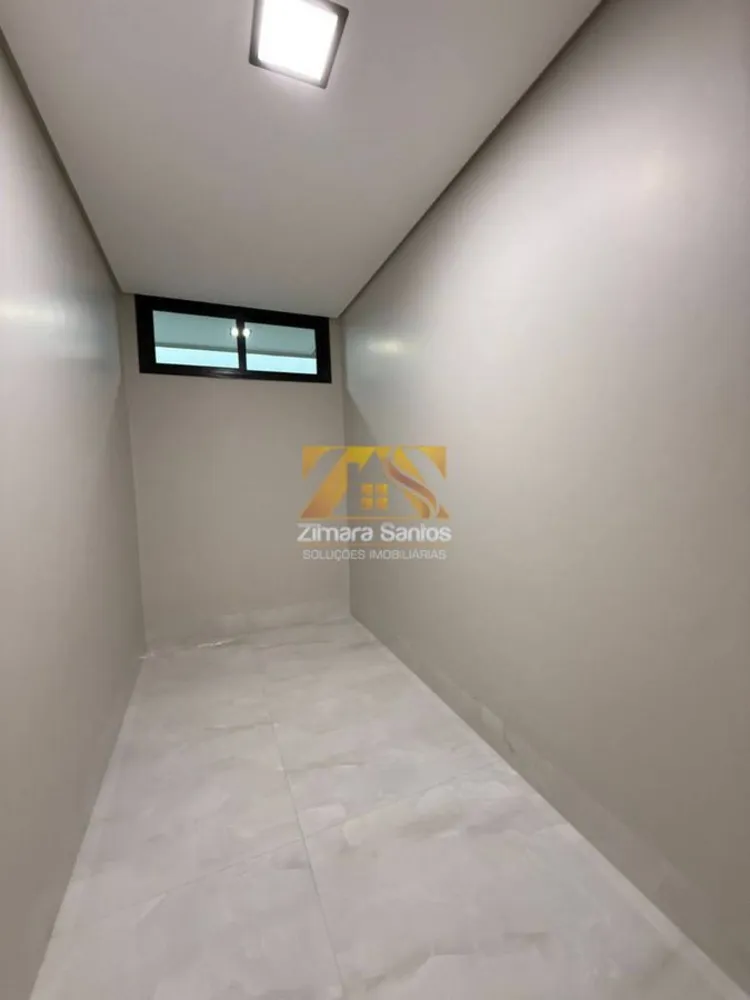 Casa, 3 quartos, 227 m² - Foto 1
