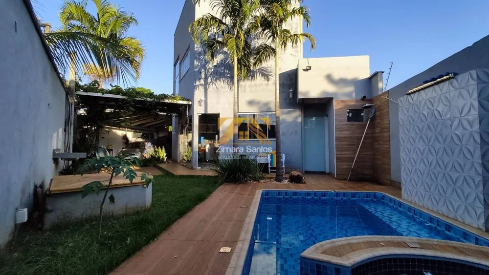 Sobrado, 4 quartos, 248 m² - Foto 1