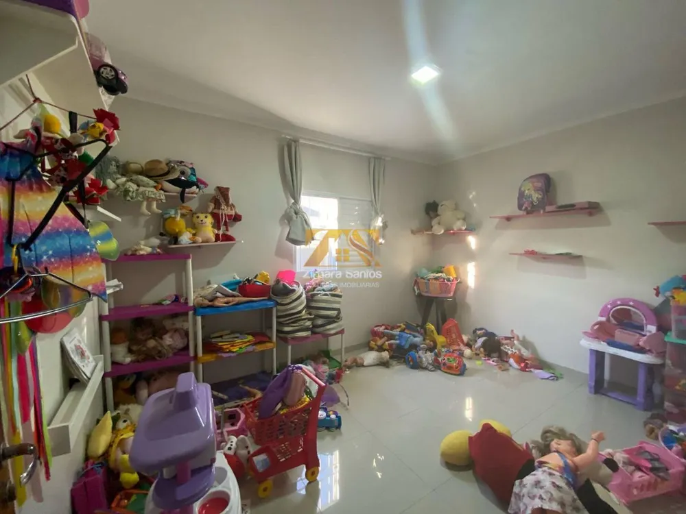 Casa, 3 quartos, 161 m² - Foto 4