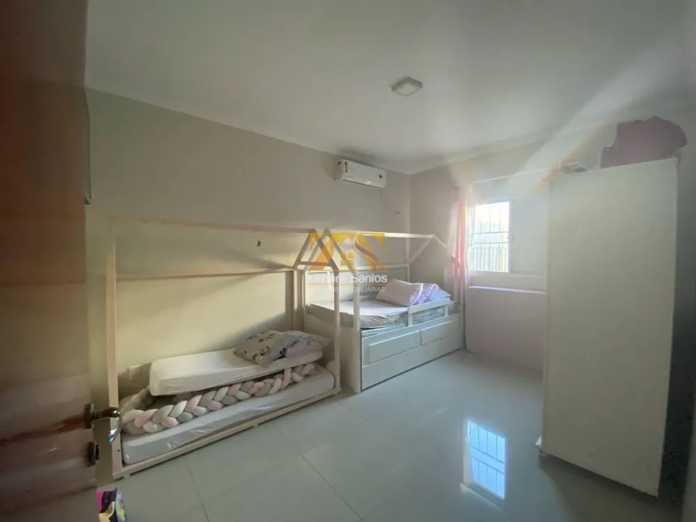 Casa, 3 quartos, 161 m² - Foto 1