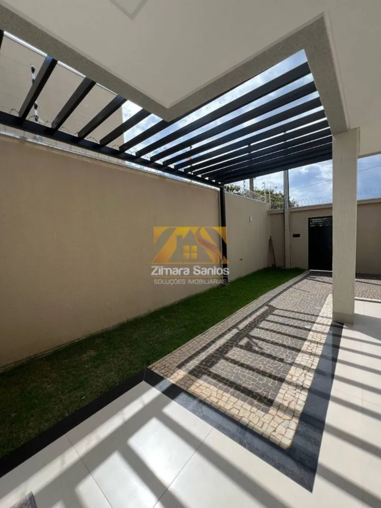 Casa, 3 quartos, 167 m² - Foto 2