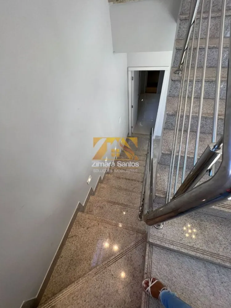 Sobrado, 4 quartos, 322 m² - Foto 2