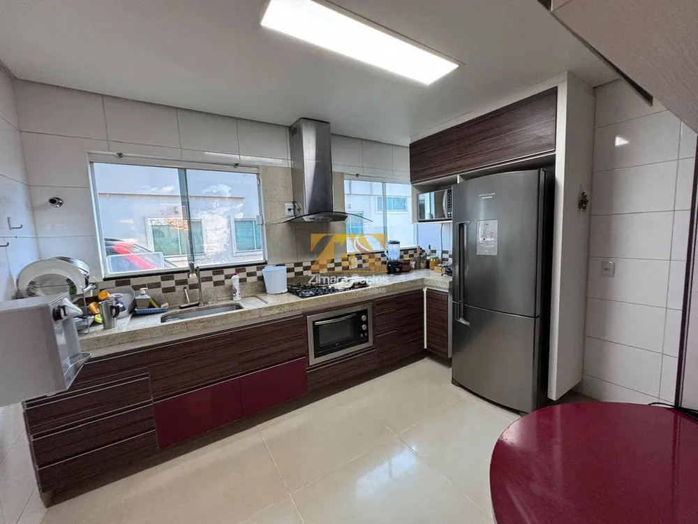 Sobrado, 3 quartos, 208 m² - Foto 11
