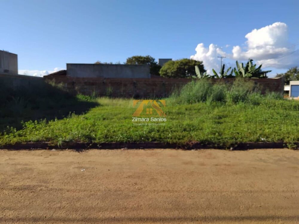 Terreno à venda com 1 quarto, 393m² - Foto 2