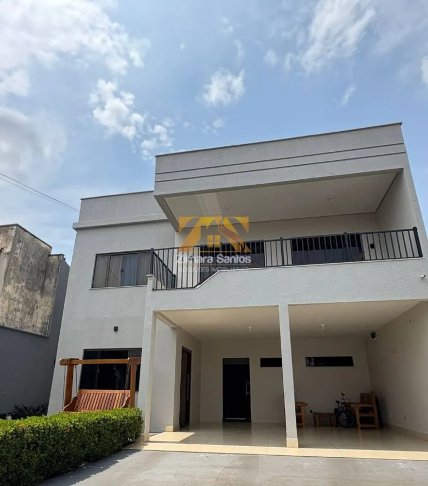 Sobrado, 4 quartos, 216 m² - Foto 1