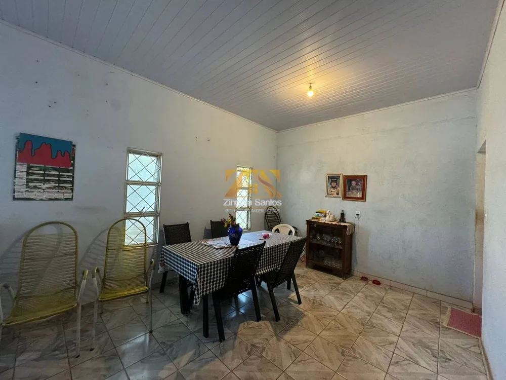 Casa, 3 quartos, 282 m² - Foto 3