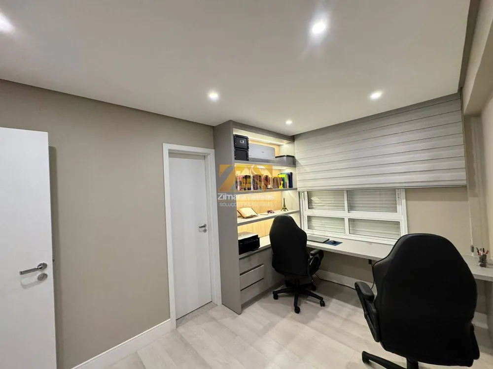Apartamento, 3 quartos, 208 m² - Foto 2