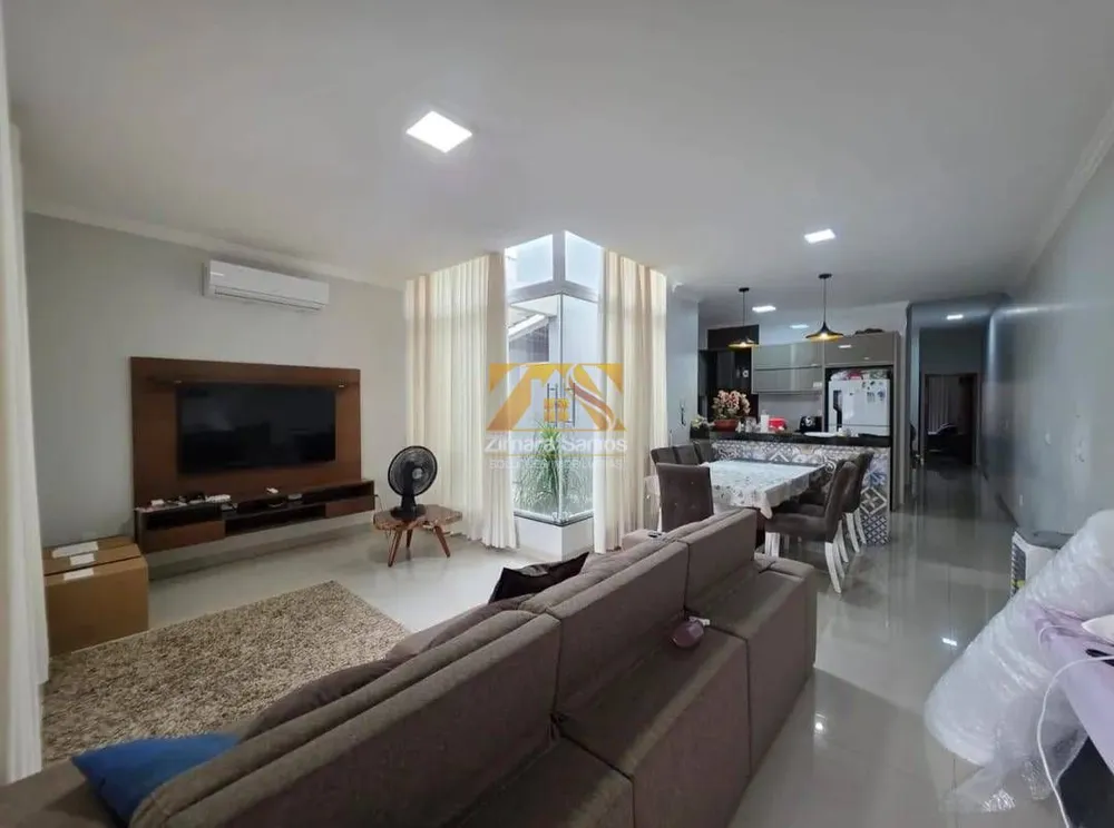 Casa, 3 quartos, 130 m² - Foto 1