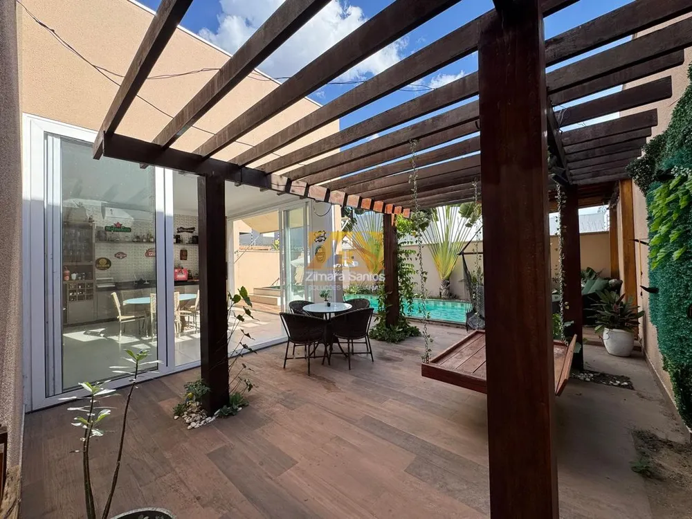 Casa, 3 quartos, 240 m² - Foto 4
