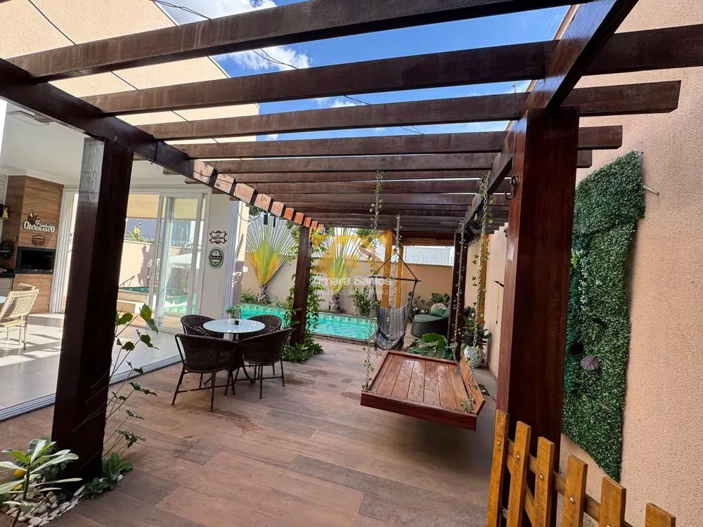 Casa, 3 quartos, 240 m² - Foto 2