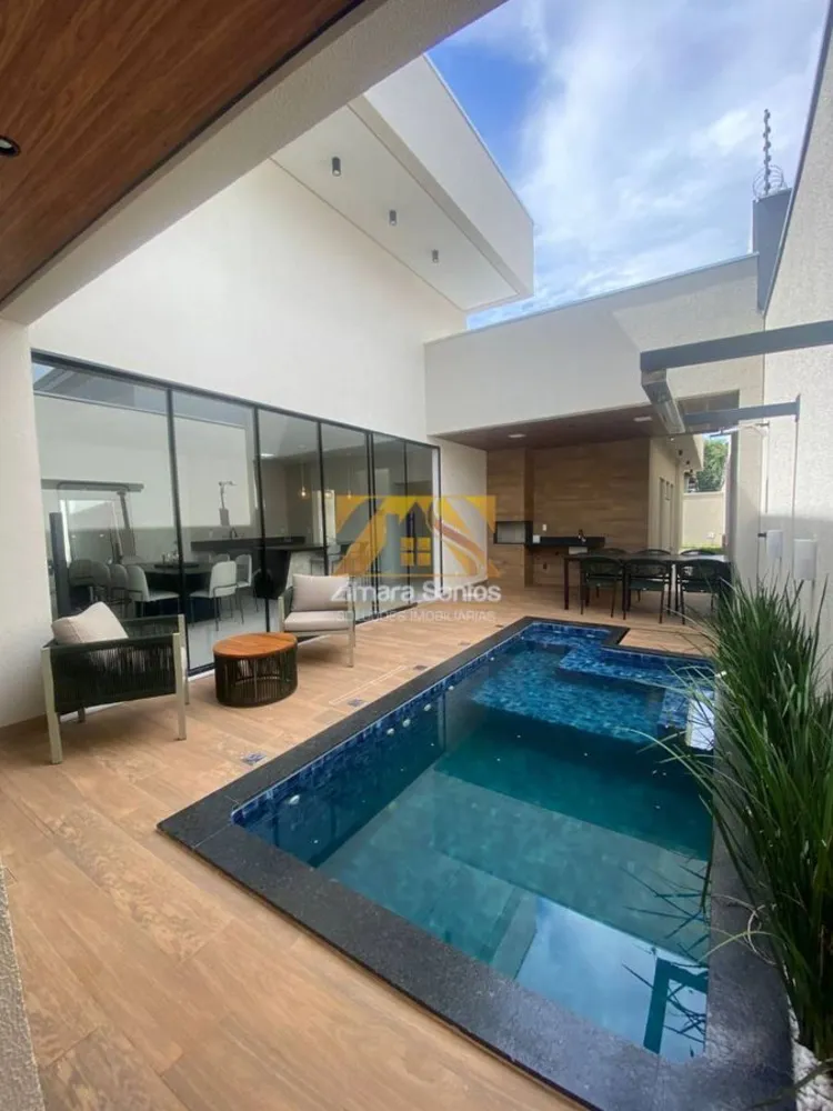 Casa, 4 quartos, 177 m² - Foto 1