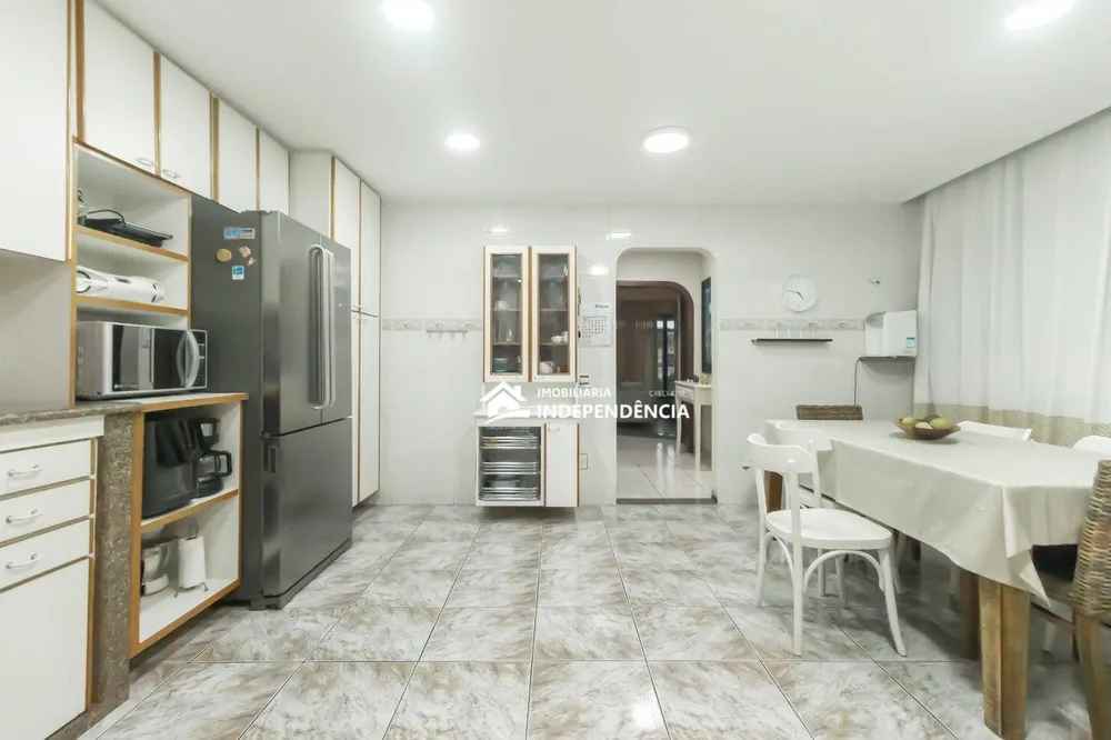 Casa, 3 quartos, 316 m² - Foto 17