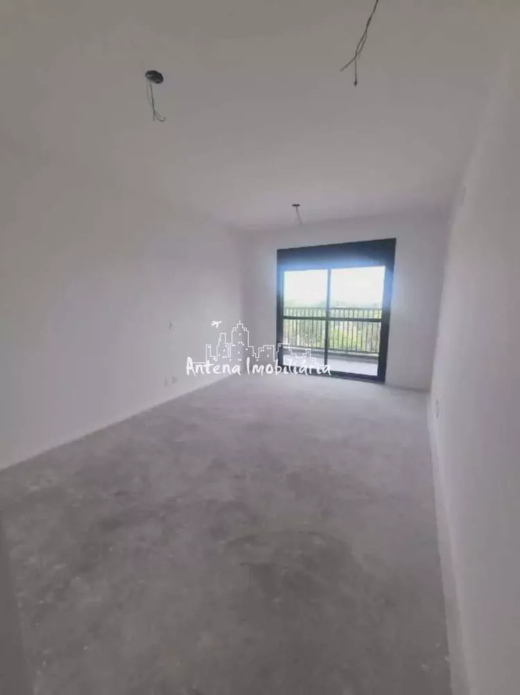 Apartamento à venda com 3 quartos, 173m² - Foto 1