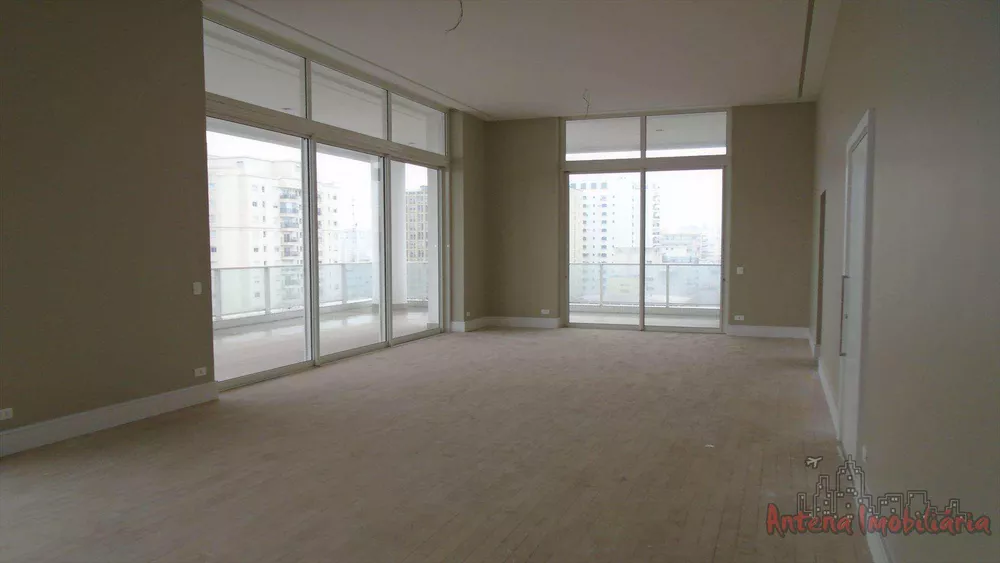 Apartamento à venda com 4 quartos, 265m² - Foto 2