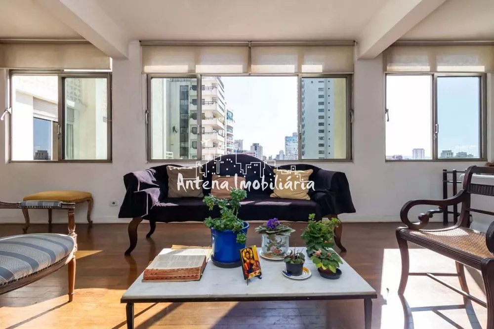 Apartamento à venda com 3 quartos, 213m² - Foto 4