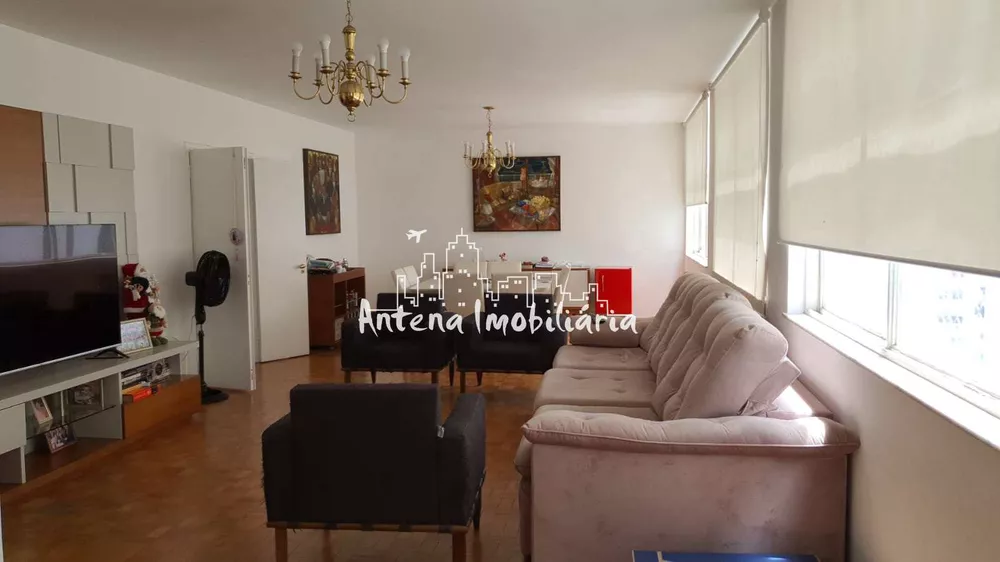 Apartamento à venda com 3 quartos, 180m² - Foto 1