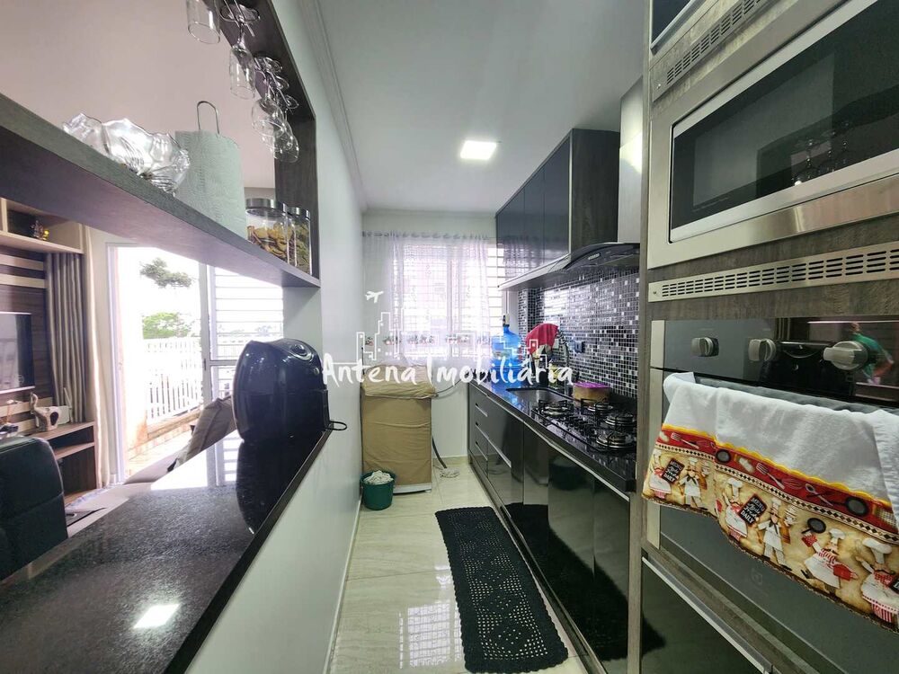 Apartamento à venda com 2 quartos, 50m² - Foto 4