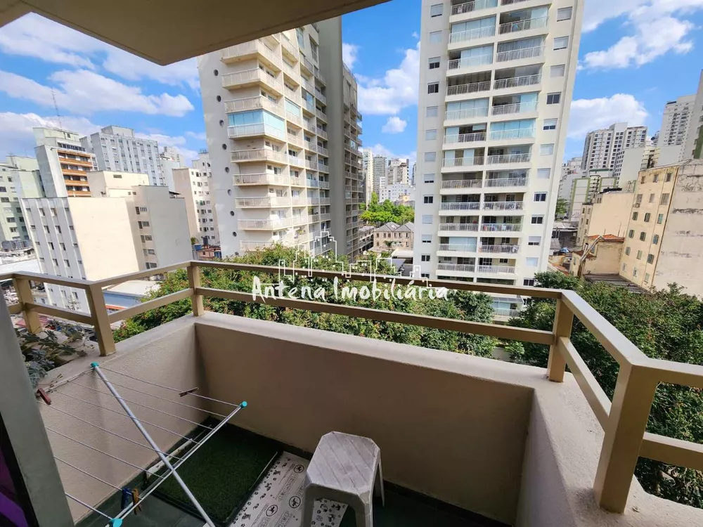 Apartamento à venda com 2 quartos, 65m² - Foto 3