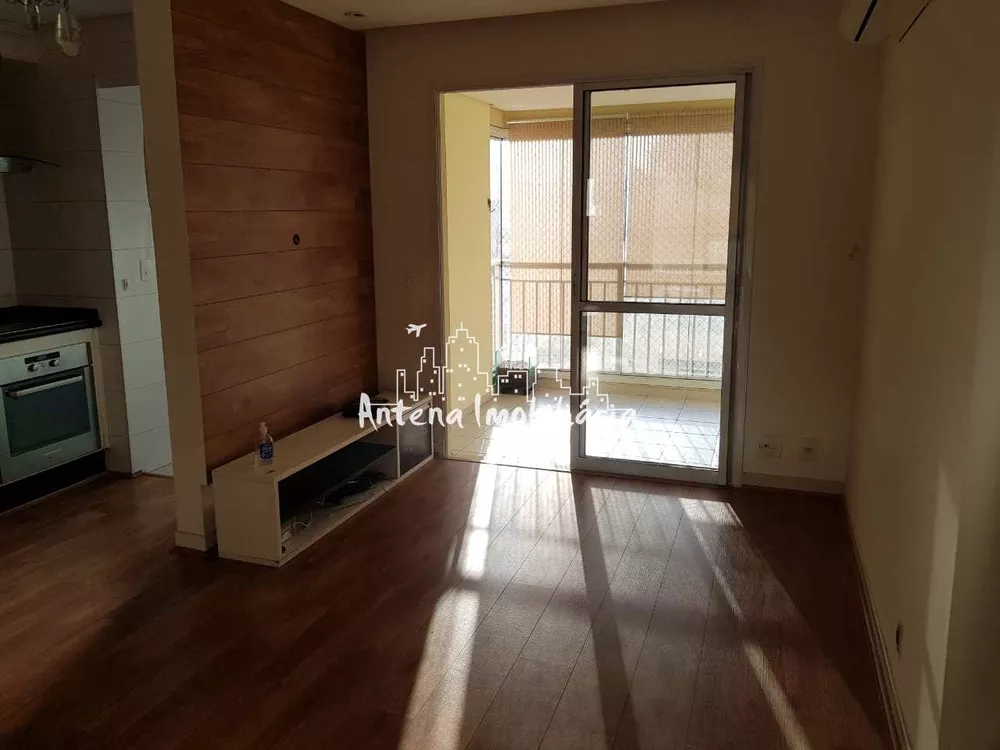 Apartamento à venda com 2 quartos, 67m² - Foto 1