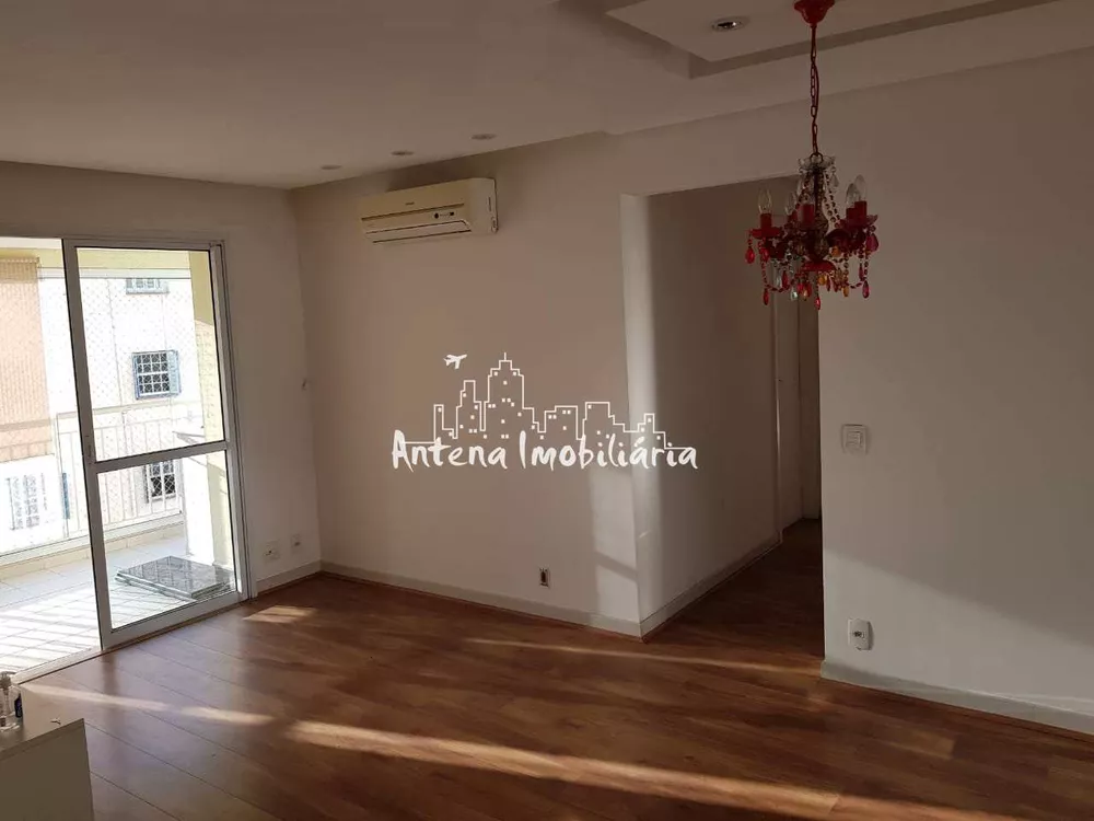 Apartamento à venda com 2 quartos, 67m² - Foto 4