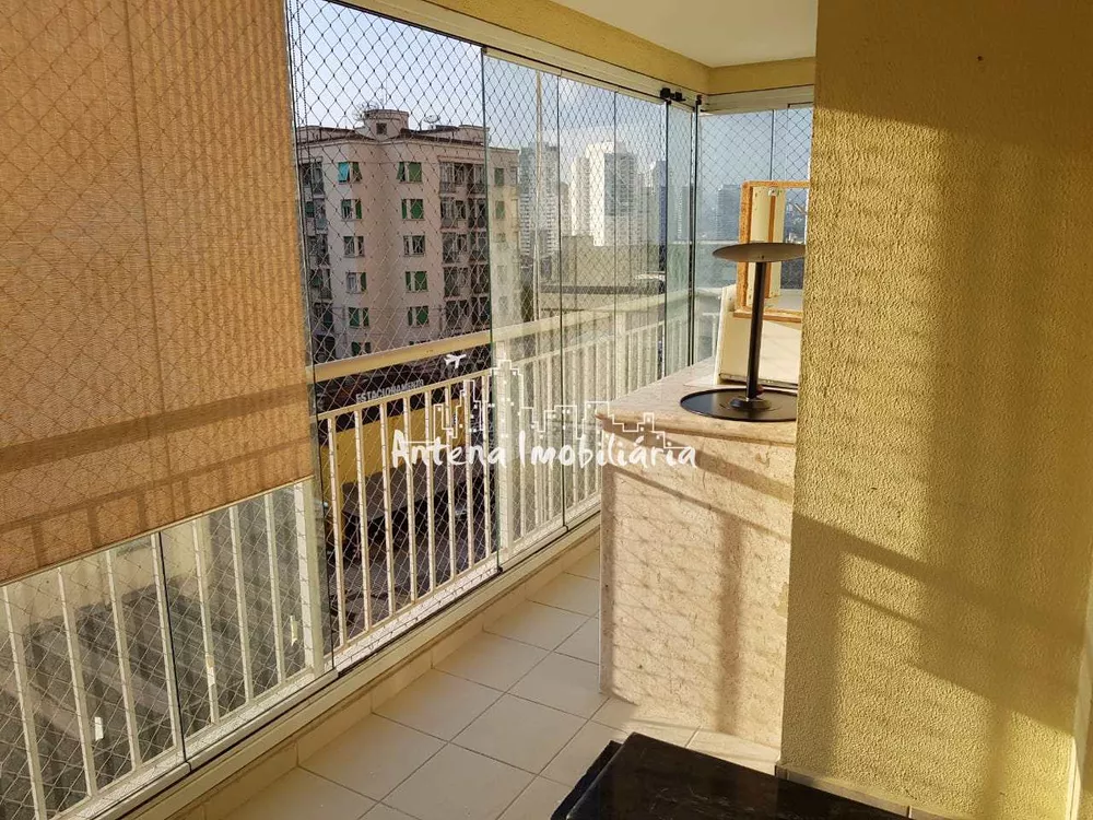 Apartamento à venda com 2 quartos, 67m² - Foto 2