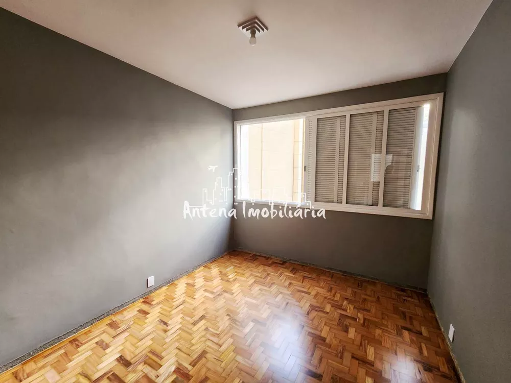 Apartamento à venda com 2 quartos, 77m² - Foto 4