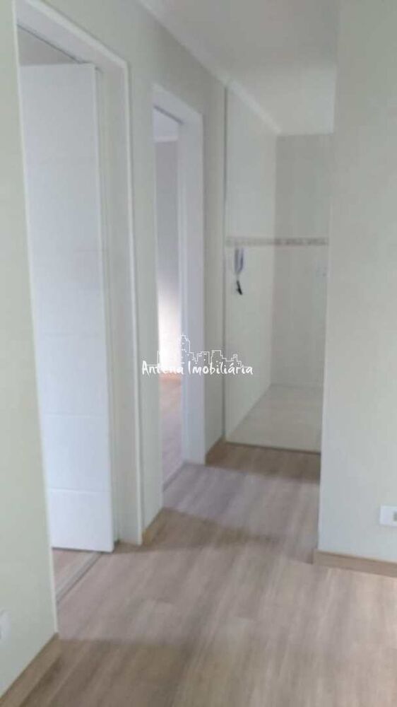 Apartamento à venda com 2 quartos, 46m² - Foto 2