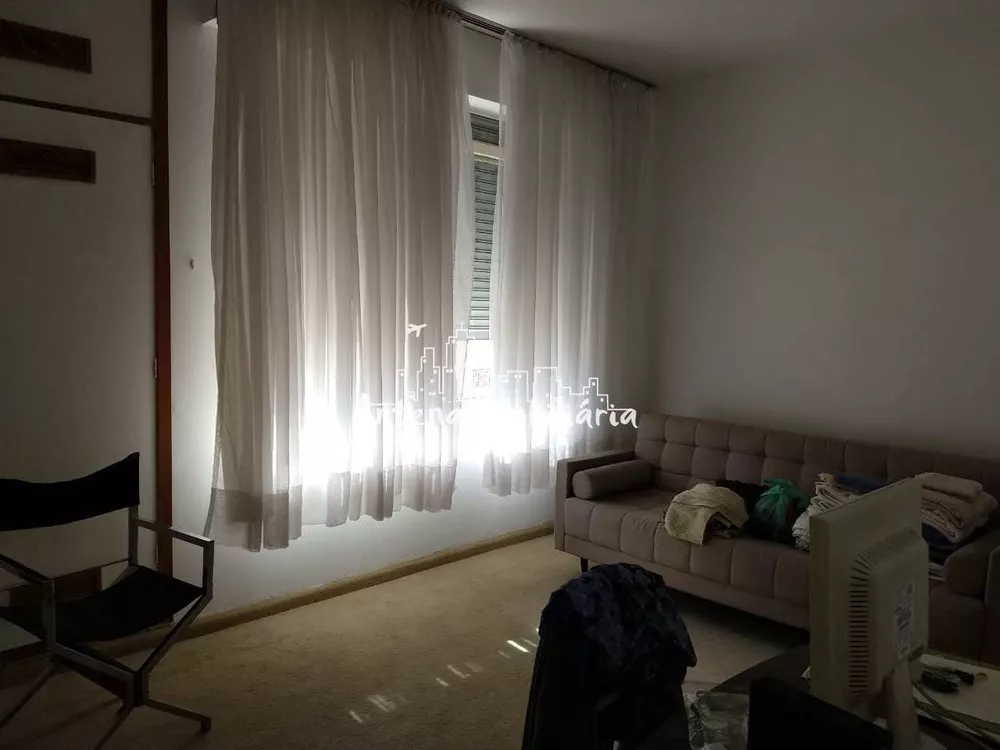 Apartamento à venda com 3 quartos, 174m² - Foto 3