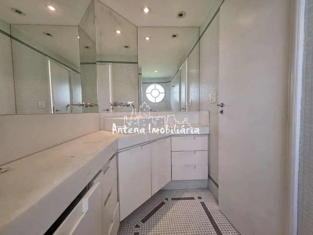 Apartamento, 3 quartos, 186 m² - Foto 11