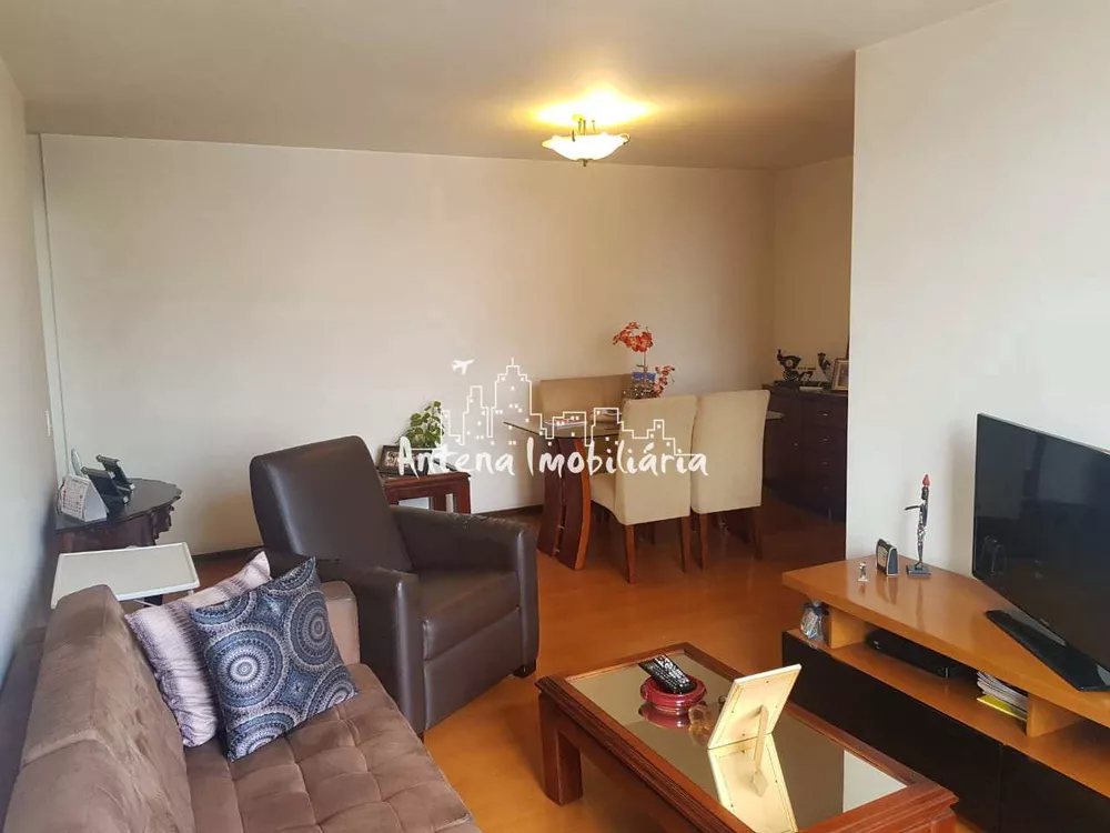 Apartamento à venda com 3 quartos, 104m² - Foto 4