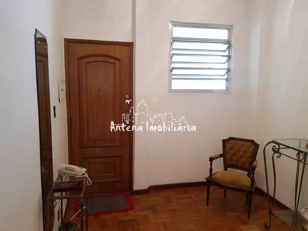 Apartamento à venda com 2 quartos, 60m² - Foto 1