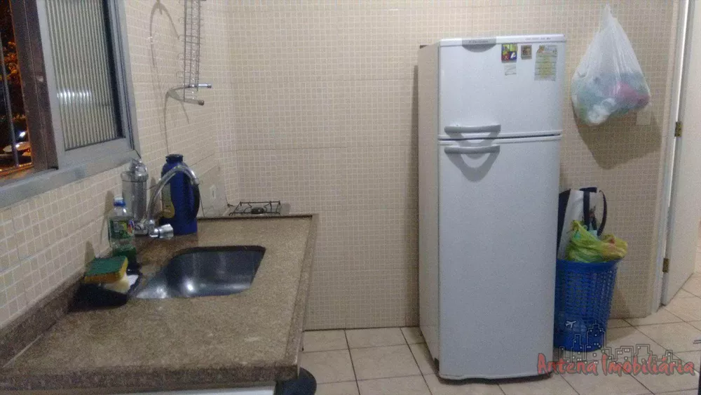 Apartamento à venda com 2 quartos, 74m² - Foto 8