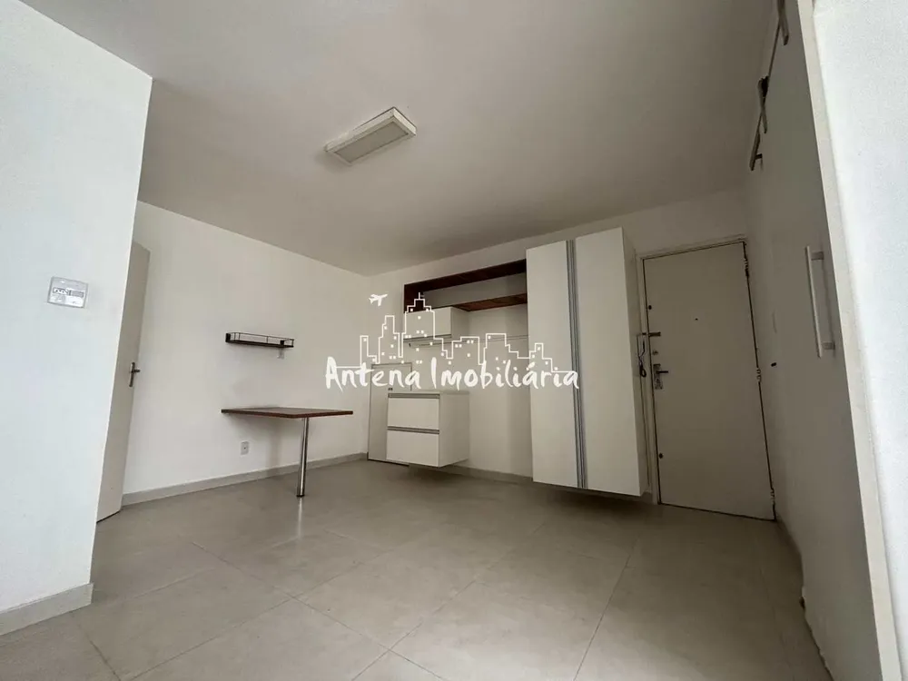 Cobertura, 3 quartos, 240 m² - Foto 2