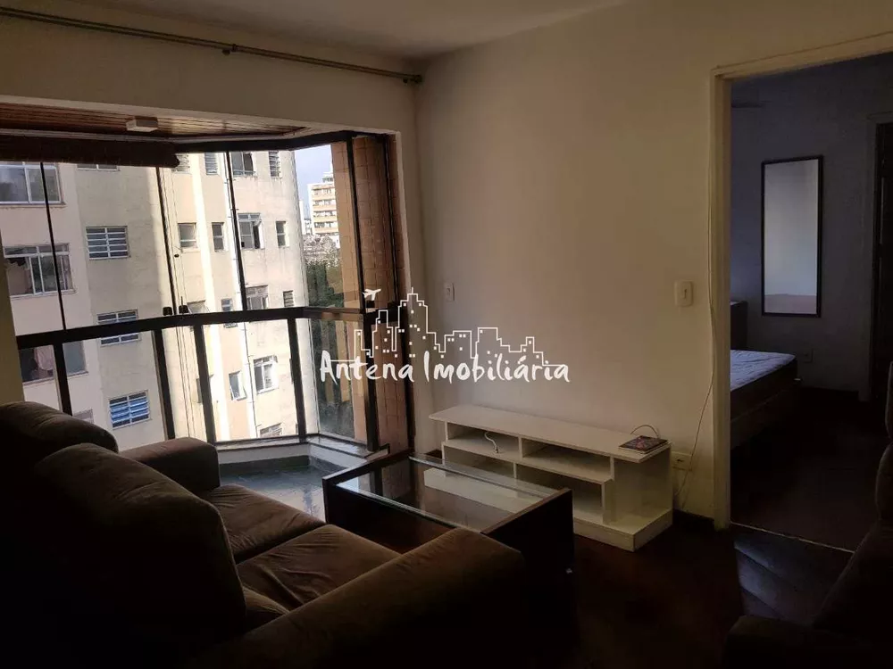 Apartamento à venda com 1 quarto, 42m² - Foto 1