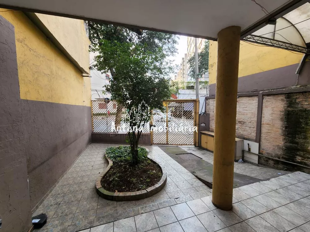 Casa à venda com 3 quartos, 231m² - Foto 4