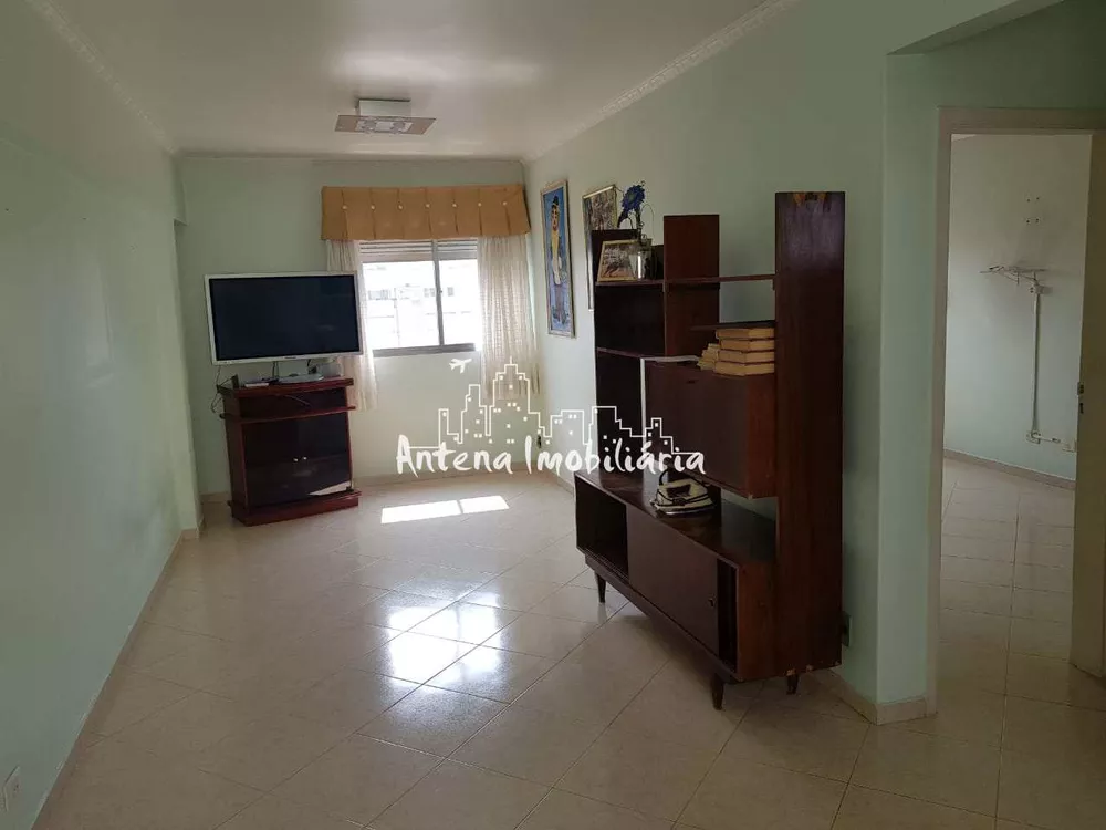 Apartamento à venda com 1 quarto, 60m² - Foto 2