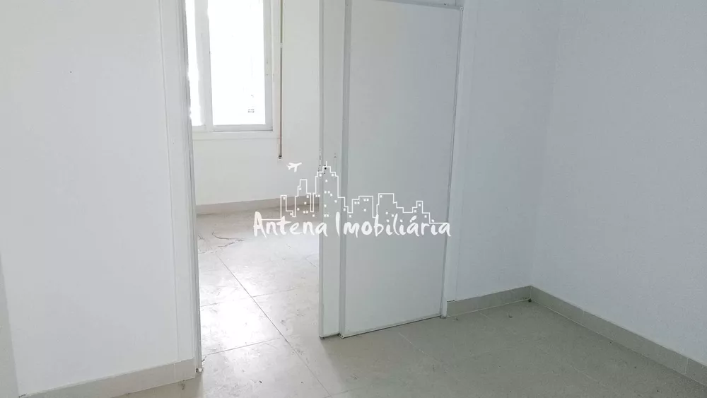 Apartamento à venda com 1 quarto, 42m² - Foto 2