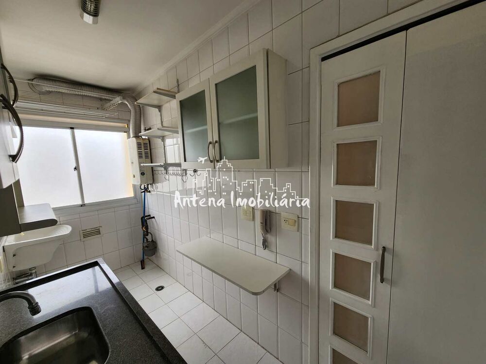 Apartamento à venda com 2 quartos, 56m² - Foto 18