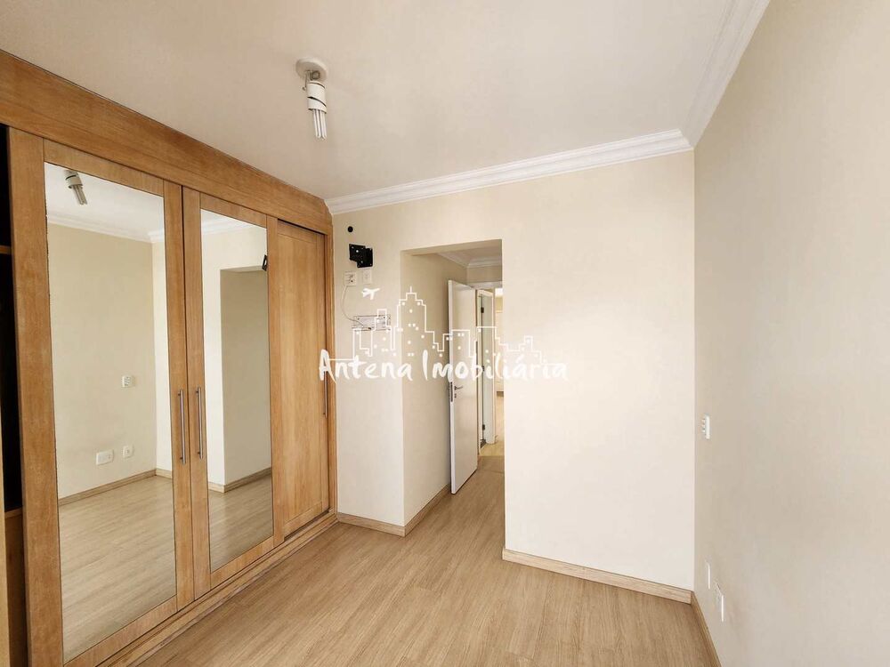 Apartamento à venda com 2 quartos, 56m² - Foto 15