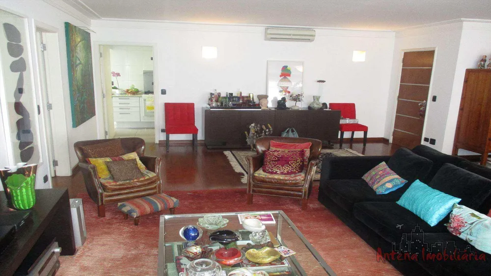 Apartamento, 3 quartos, 129 m² - Foto 1