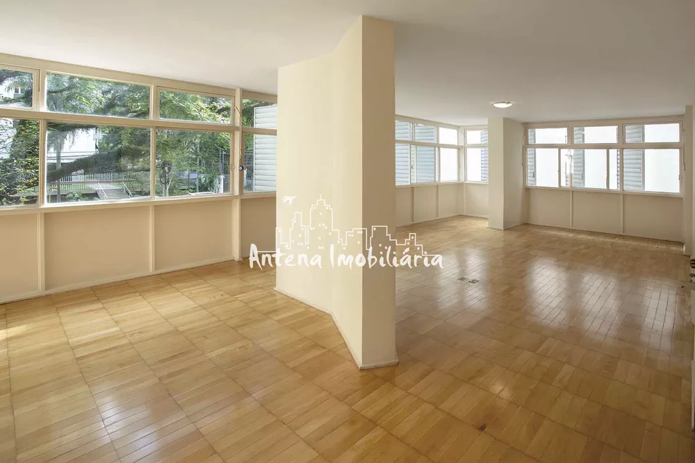 Apartamento à venda com 3 quartos, 173m² - Foto 2