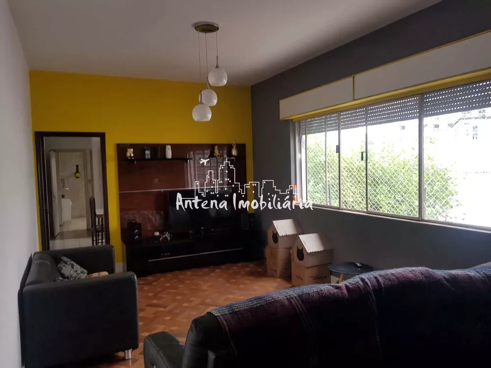 Apartamento à venda com 3 quartos, 180m² - Foto 1