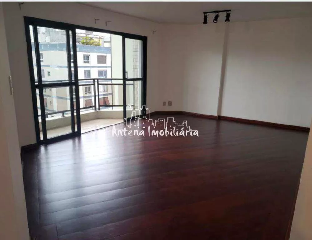 Apartamento à venda com 4 quartos, 161m² - Foto 1