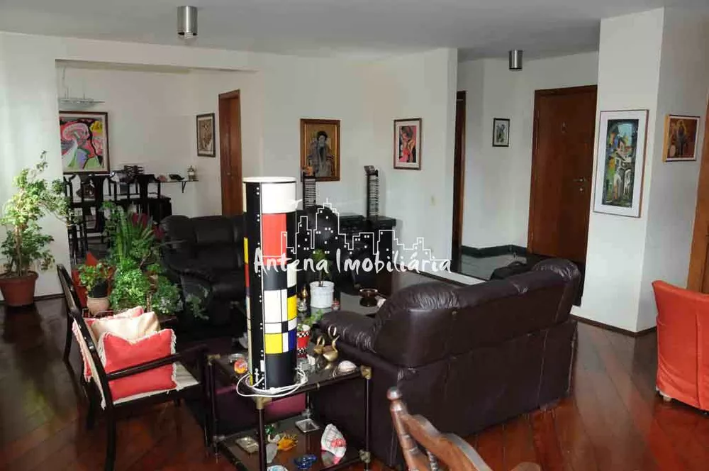 Apartamento à venda e aluguel com 3 quartos, 195m² - Foto 4