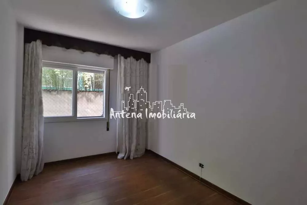 Apartamento à venda com 3 quartos, 107m² - Foto 2