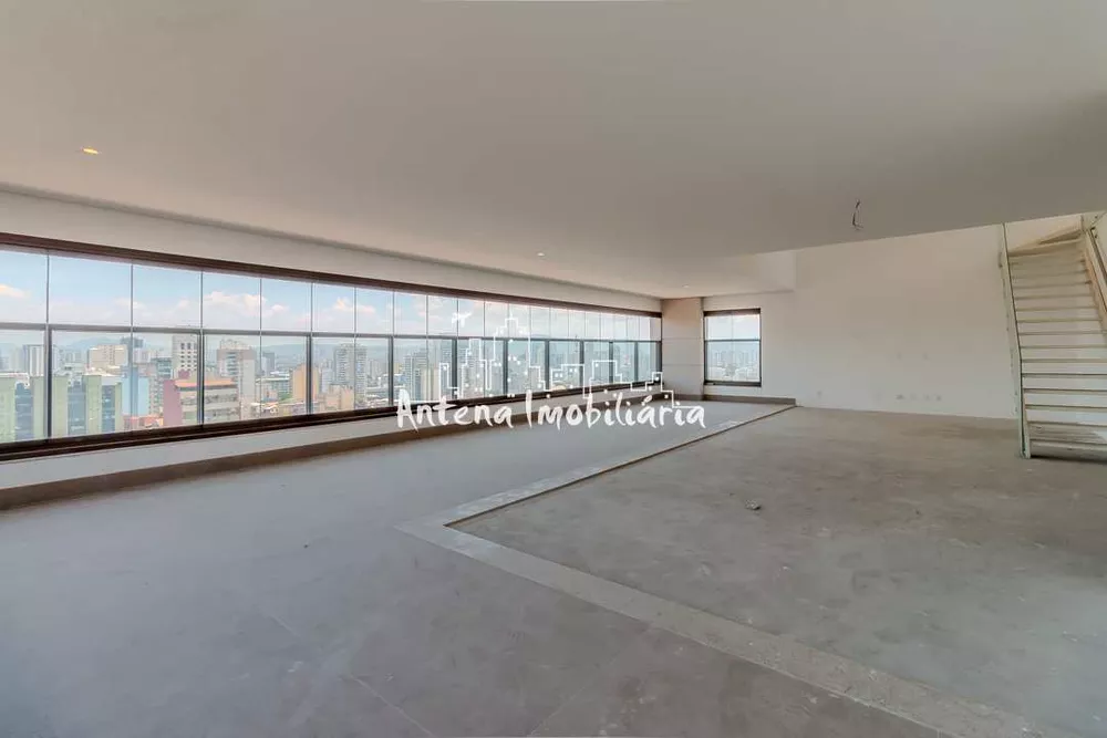 Cobertura à venda com 5 quartos, 604m² - Foto 1