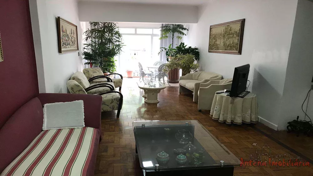 Apartamento à venda com 2 quartos, 128m² - Foto 1