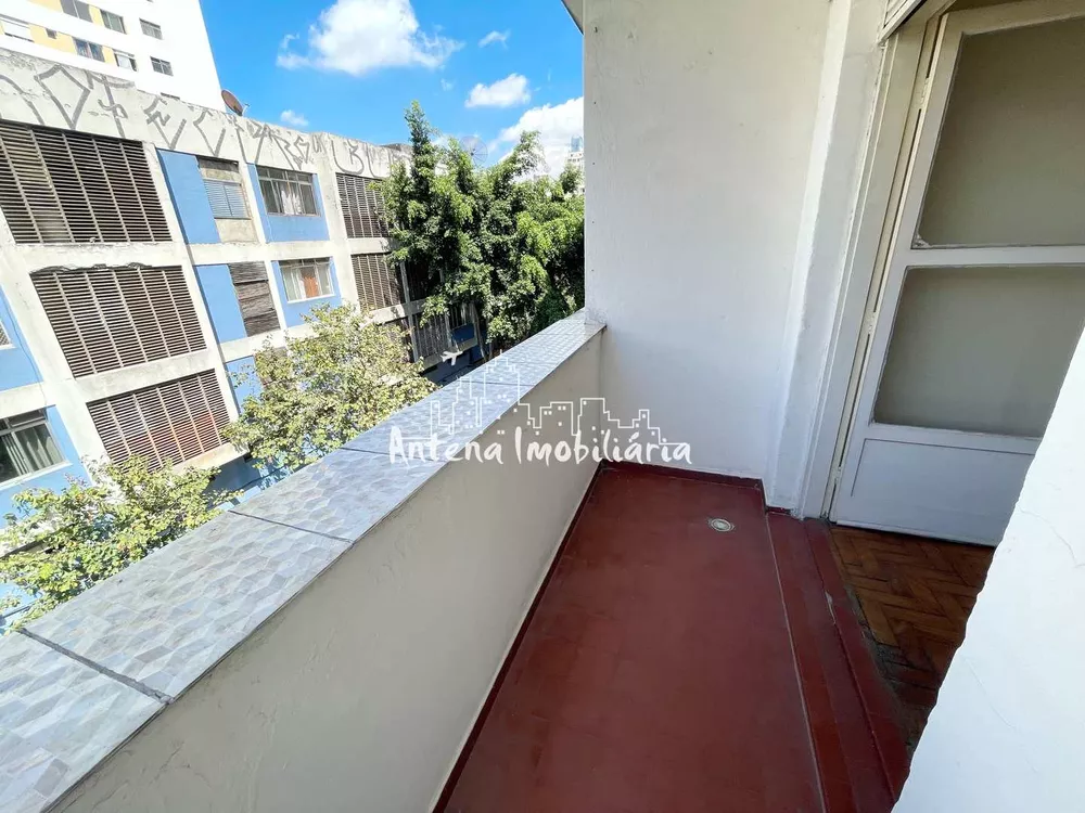 Apartamento à venda com 2 quartos, 66m² - Foto 7