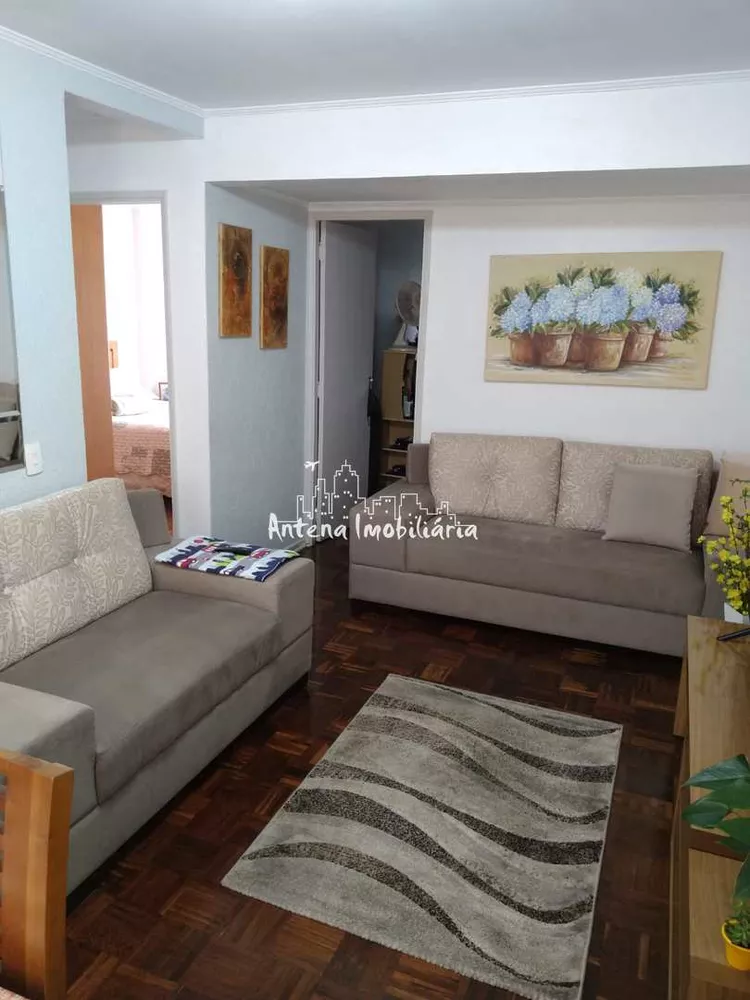 Apartamento à venda com 2 quartos, 63m² - Foto 2