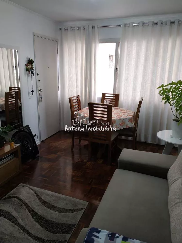 Apartamento à venda com 2 quartos, 63m² - Foto 3